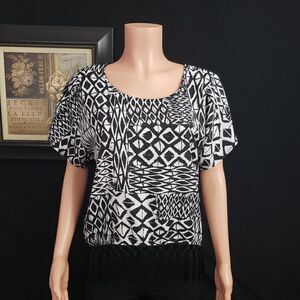 NEW DIRECTION Black White Long Blouse